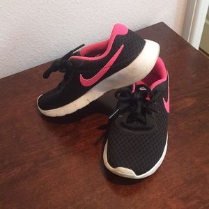 Girls Nike sneakers